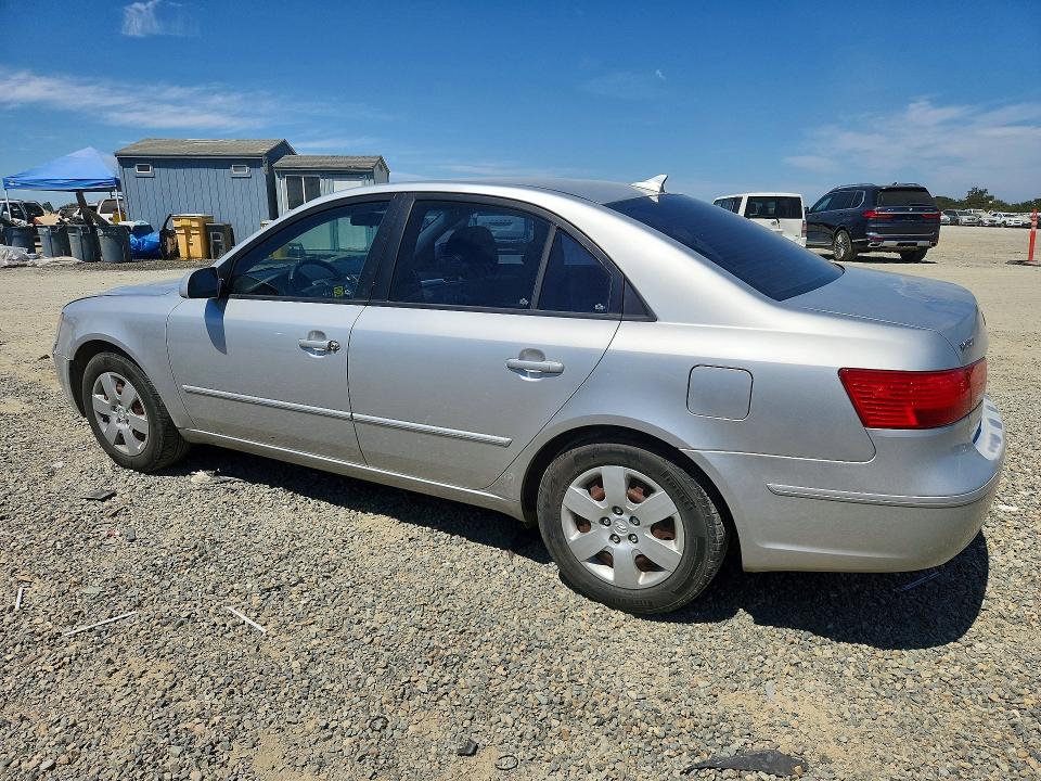 Photo 2 from auction – 2009 HYUNDAI SONATA with VIN 5NPET46C09H487254