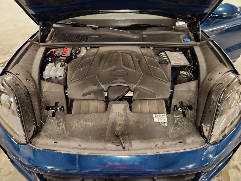 Photo 11 from auction – 2024 PORSCHE CAYENNE with VIN WP1BA2AY0RDA54635