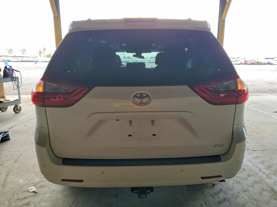 Photo 6 from auction – 2020 TOYOTA SIENNA with VIN 5TDYZ3DC0LS055080