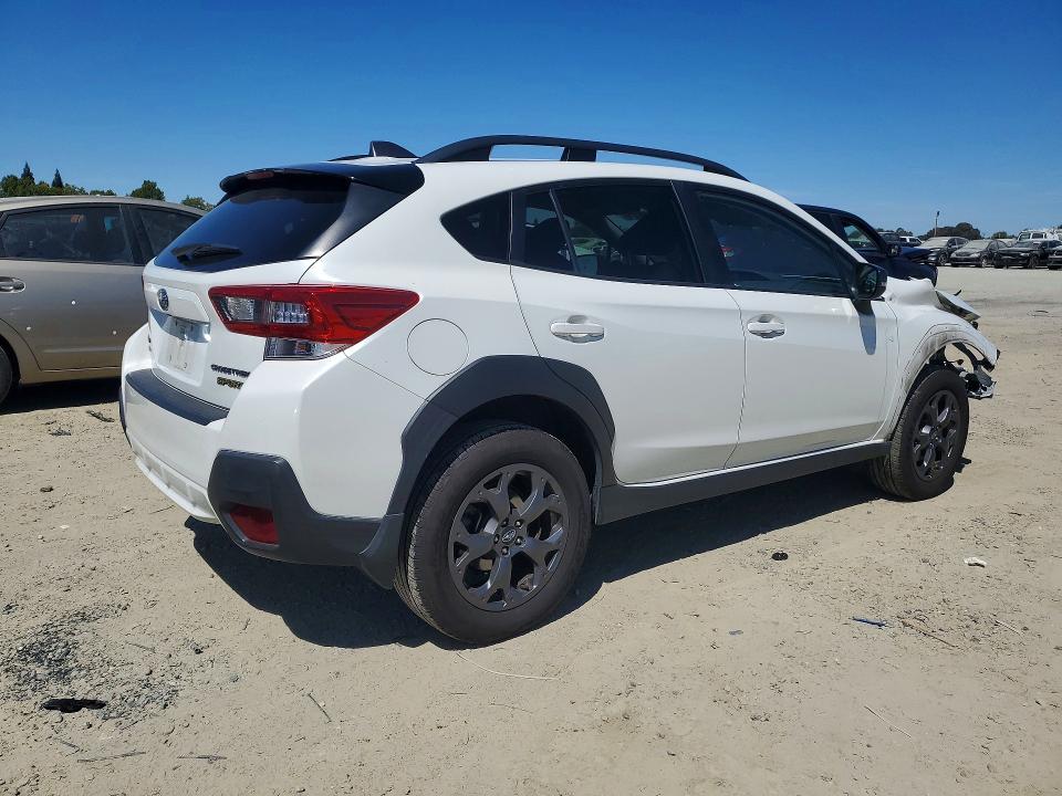 Photo 3 from auction – 2021 SUBARU CROSSTREK with VIN JF2GTHSC5MH223719