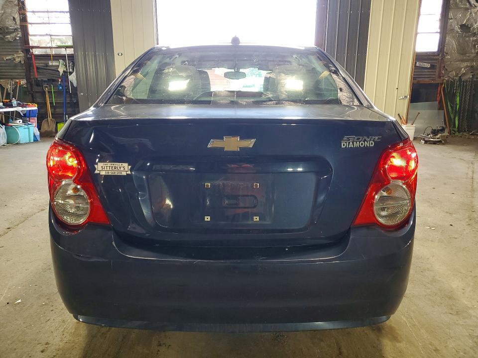 Photo 6 from auction – 2016 CHEVROLET SONIC with VIN 1G1JA5SGXG4159189