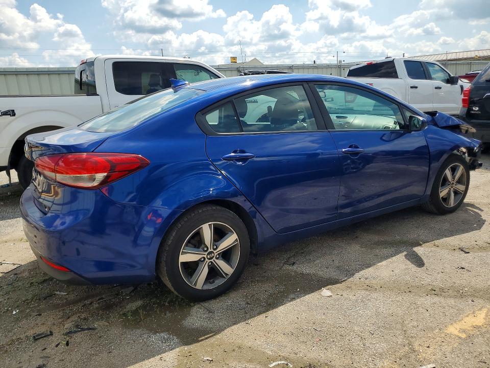 Photo 3 from auction – 2018 KIA FORTE with VIN 3KPFL4A75JE247592