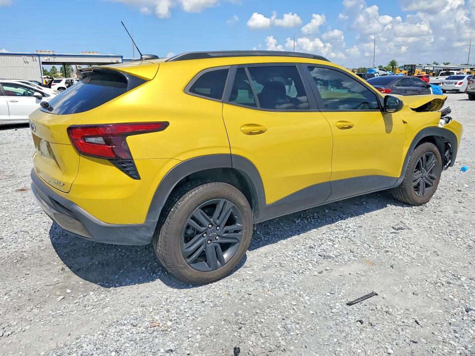 Photo 3 from auction – 2025 CHEVROLET TRAX with VIN KL77LKEP3SC082635