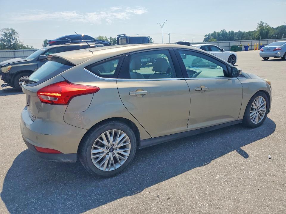 Photo 3 from auction – 2016 FORD FOCUS with VIN 1FADP3N22GL321044