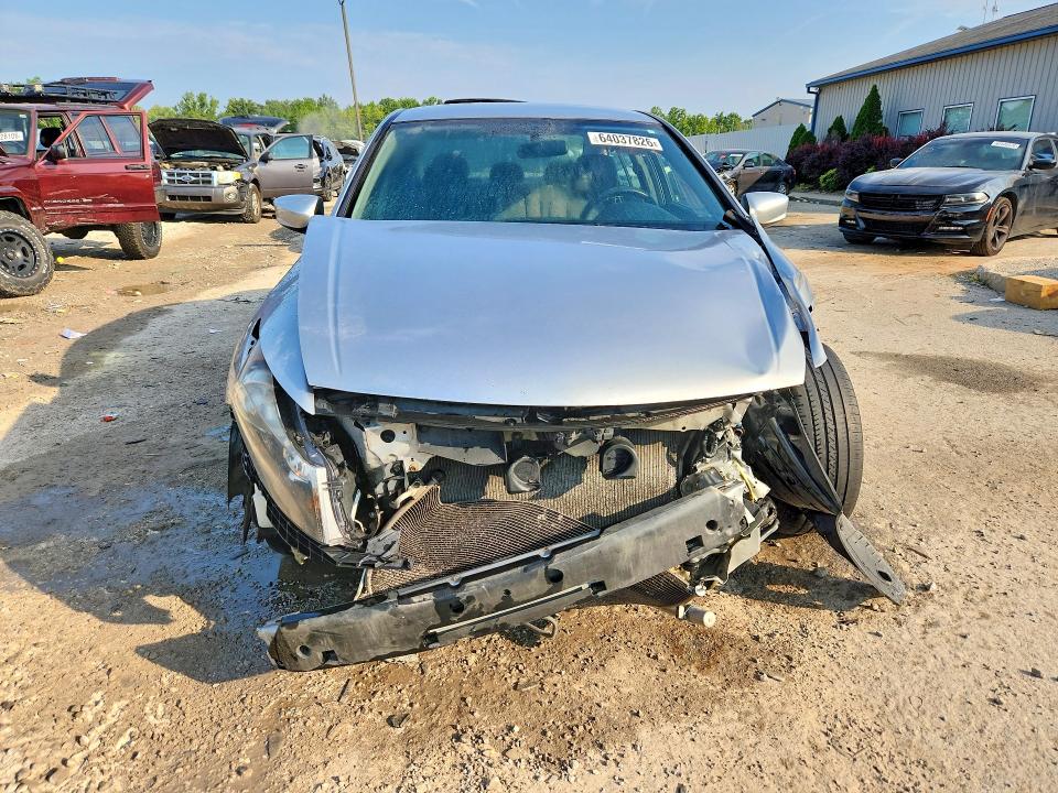Photo 5 from auction – 2011 HONDA ACCORD with VIN 1HGCP2F34BA095960