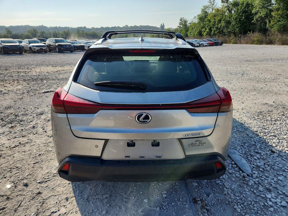 Zdjęcie 6 z aukcji – 2022 LEXUS UX z VIN JTHP3JBH2N2047748