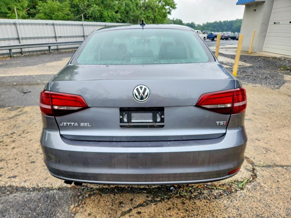 Photo 6 from auction – 2016 VOLKSWAGEN JETTA with VIN 3VWL07AJ6GM214993