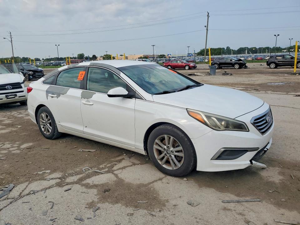 Photo 4 from auction – 2016 HYUNDAI SONATA with VIN 5NPE24AF6GH346917
