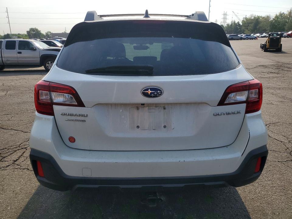 Photo 6 from auction – 2018 SUBARU OUTBACK with VIN 4S4BSAFC8J3349803