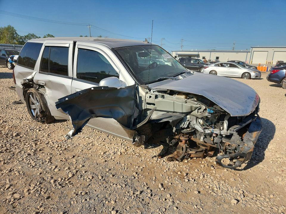 Photo 4 from auction – 2007 CHEVROLET TRAILBLAZER with VIN 1GNET13H372297145
