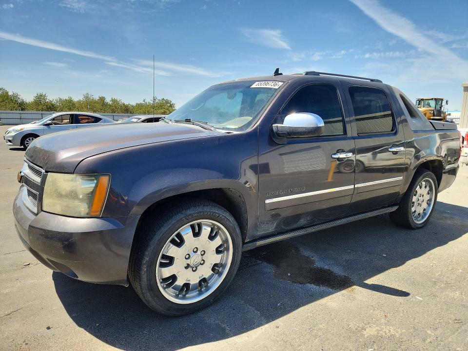 CHEVROLET AVALANCHE 2010 with VIN 3GNVKGE01AG188615 - Photo from auction