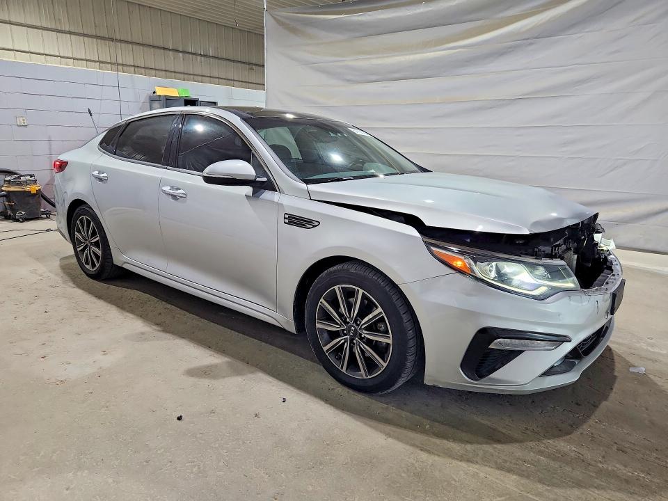 Foto 4 de la subasta – 2019 KIA OPTIMA con VIN 5XXGU4L16KG296058