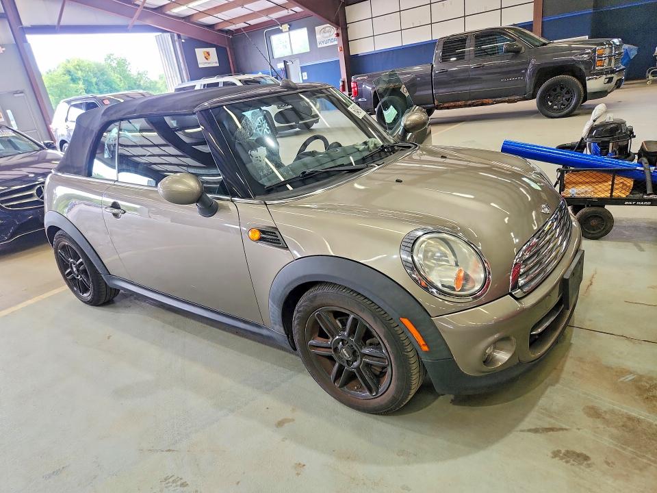 Photo 4 from auction – 2012 MINI COOPER with VIN WMWZN3C59CT265551