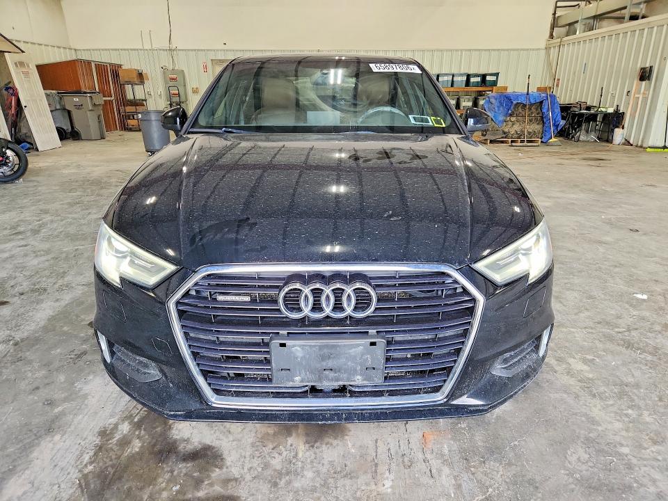 Photo 5 from auction – 2019 AUDI A3 with VIN WAUBEGFF9KA104043