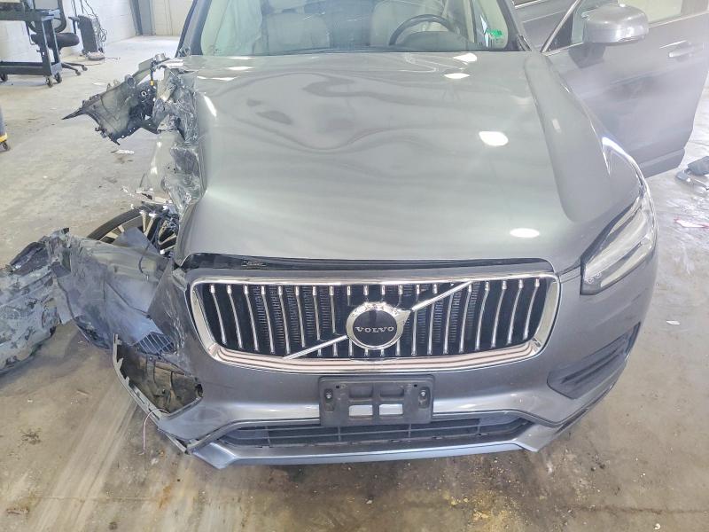 Photo 12 from auction – 2020 VOLVO XC90 with VIN YV4102CK3L1611410
