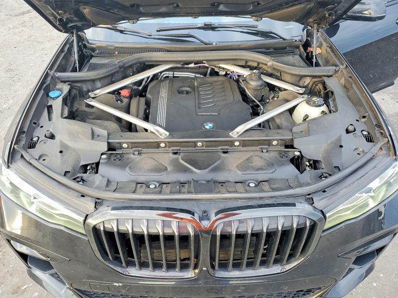 Photo 12 from auction – 2022 BMW X7 with VIN 5UXCW2C08N9K23312
