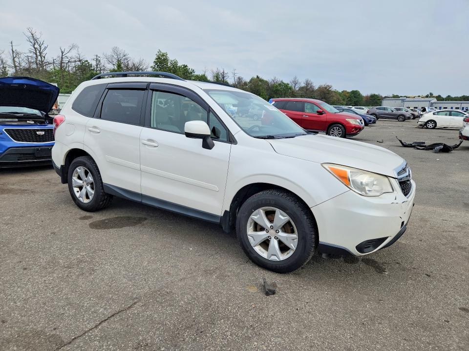 Photo 4 from auction – 2014 SUBARU FORESTER with VIN JF2SJAEC3EH422868