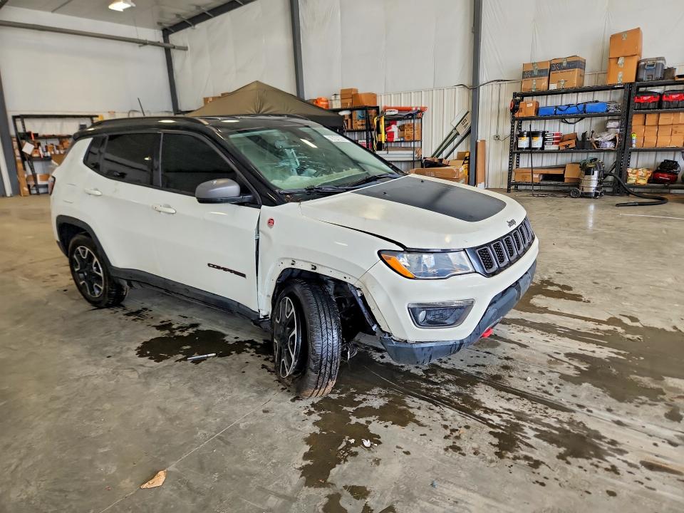 Photo 4 from auction – 2021 JEEP COMPASS with VIN 3C4NJDDB6MT564959