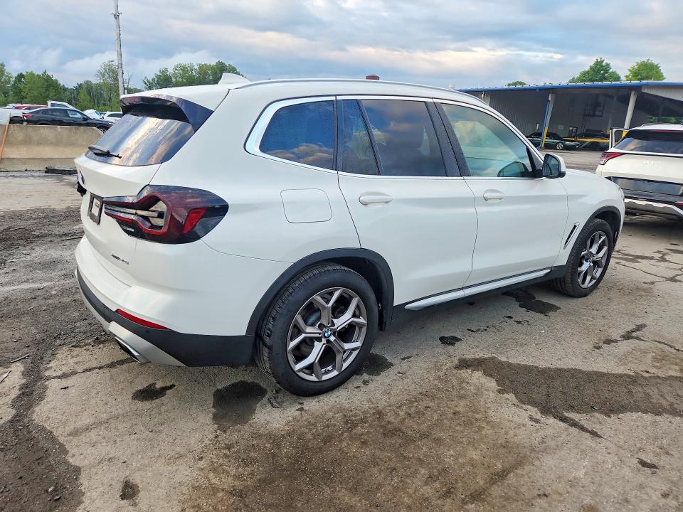 Photo 3 from auction – 2022 BMW X3 with VIN 5UX53DP06N9M13648