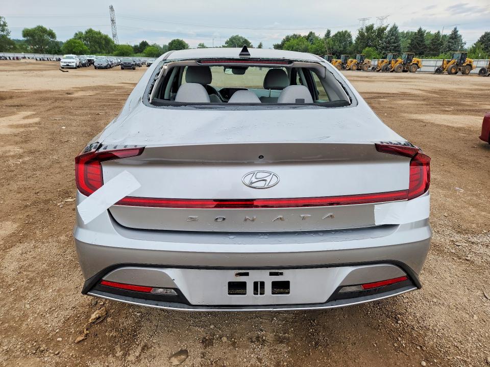 Photo 6 from auction – 2020 HYUNDAI SONATA with VIN 5NPEG4JA3LH010125