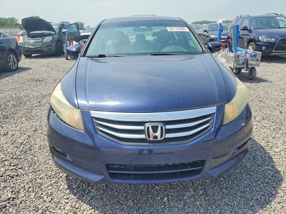 Photo 5 from auction – 2011 HONDA ACCORD with VIN 1HGCP3F88BA008272