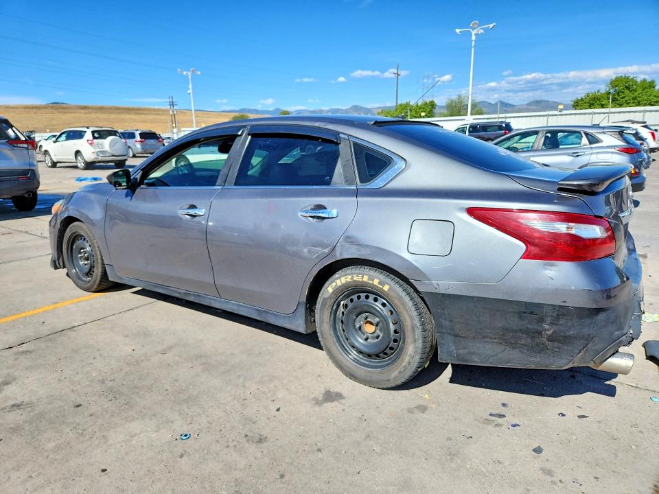 Photo 2 from auction – 2018 NISSAN ALTIMA with VIN 1N4AL3AP7JC236840