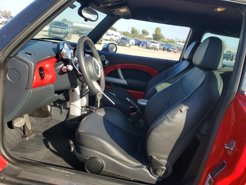 Photo 7 from auction – 2006 MINI COOPER with VIN WMWRE33536TJ34894