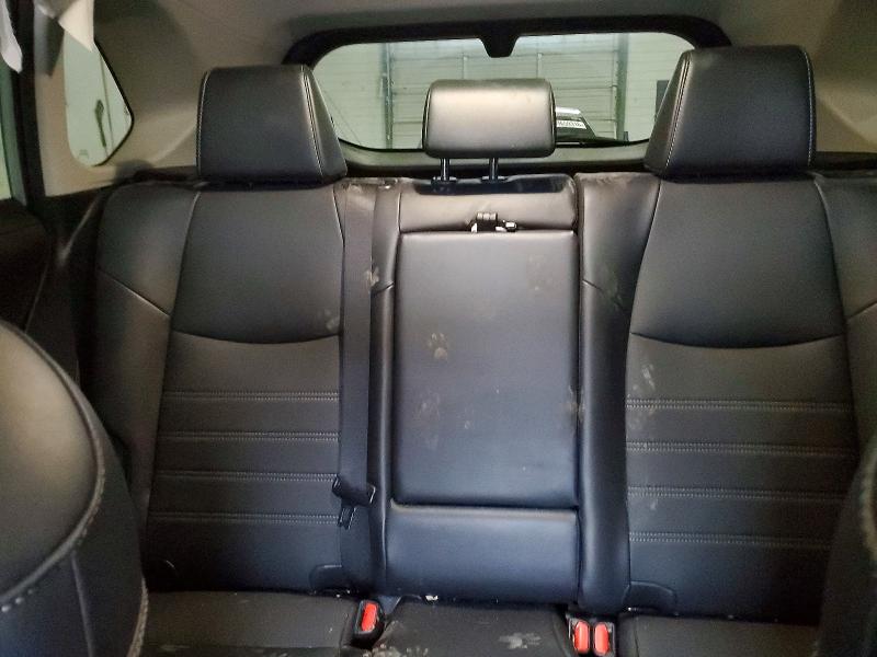 Photo 10 from auction – 2023 TOYOTA RAV4 with VIN 2T3A1RFV5PW364624