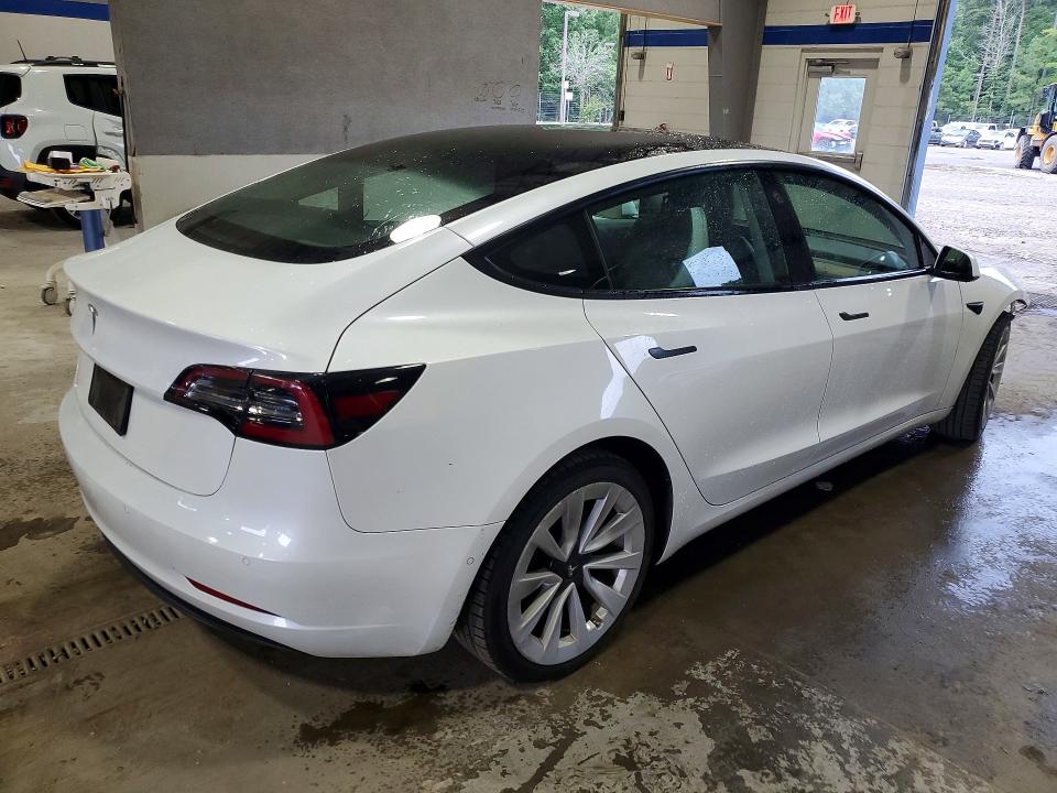 Photo 3 from auction – 2022 TESLA MODEL 3 with VIN 5YJ3E1EA2NF369568