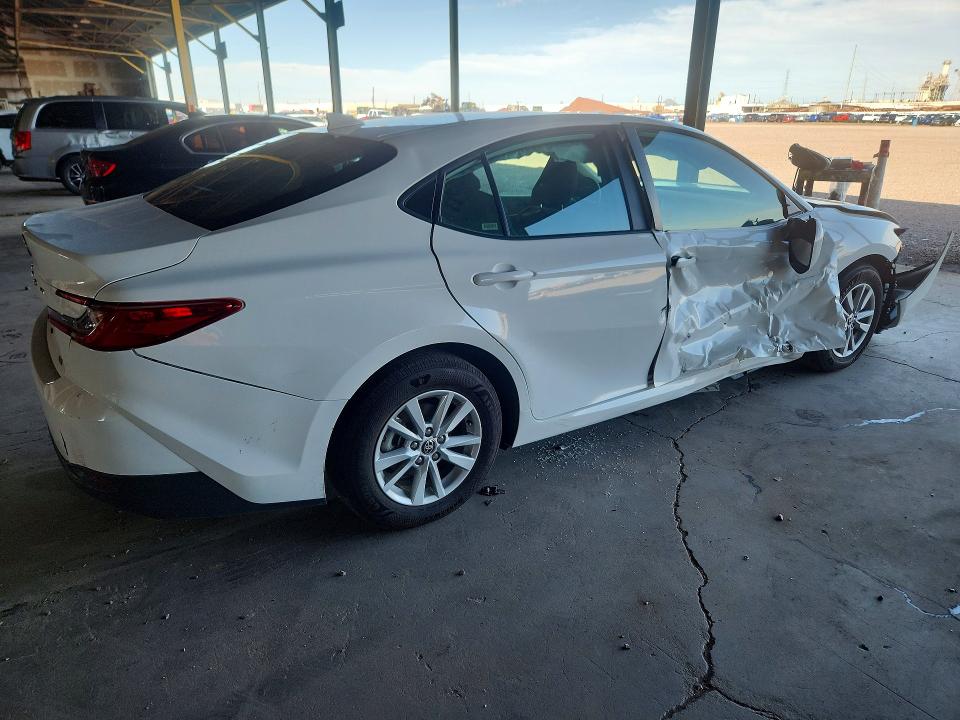 Photo 3 from auction – 2026 TOYOTA CAMRY with VIN 4T1DAACK0TU252549