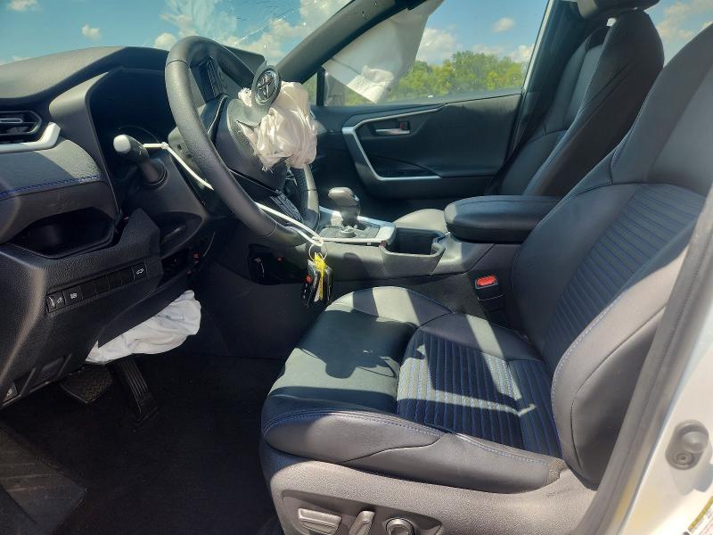 Photo 7 from auction – 2024 TOYOTA RAV4 with VIN 2T3E6RFV8RW047944