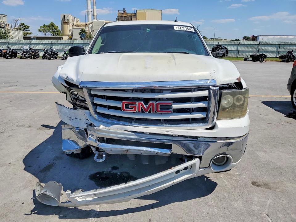 Photo 5 from auction – 2009 GMC SIERRA with VIN 3GTEK233X9G104392