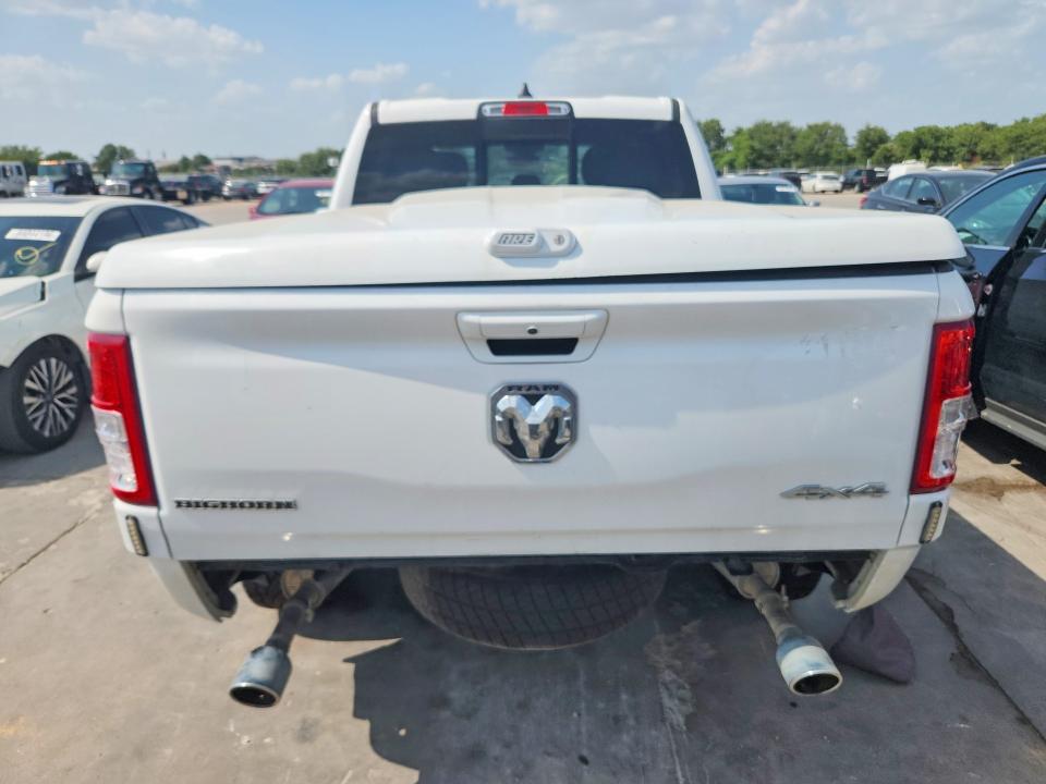 Фото 6 с аукциона – 2022 RAM 1500 с VIN 1C6SRFFT4NN299223