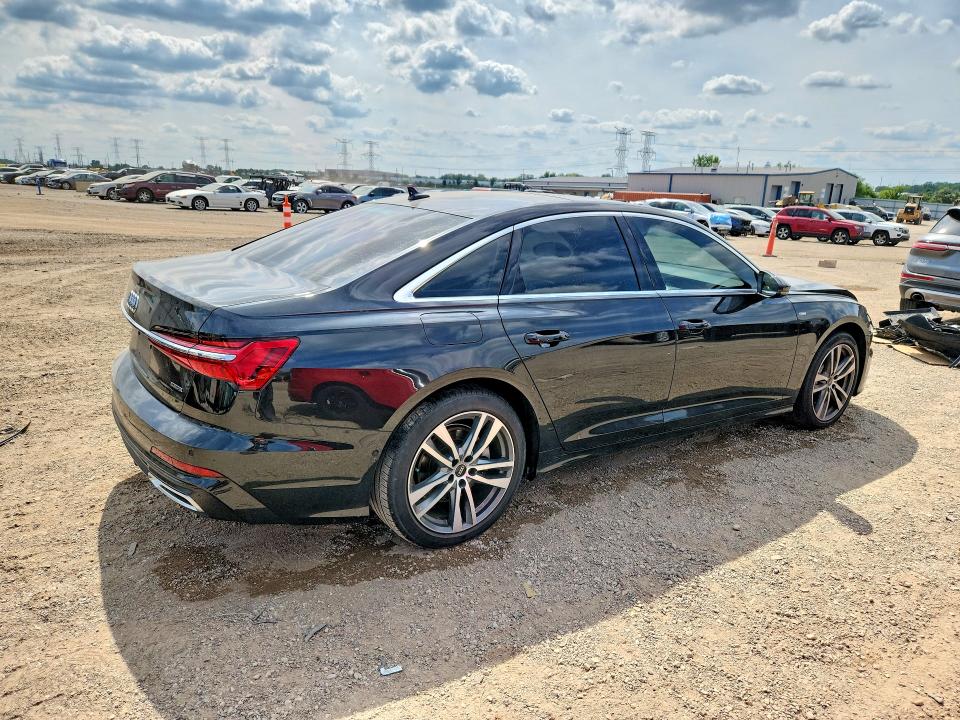Zdjęcie 3 z aukcji – 2021 AUDI A6 z VIN WAUL2AF2XMN034135