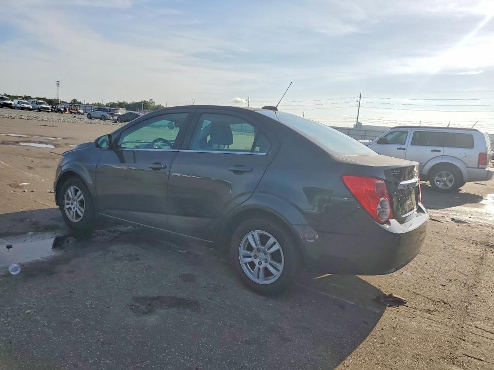 Photo 2 from auction – 2015 CHEVROLET SONIC with VIN 1G1JC5SH6F4141368