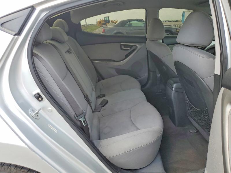 Photo 10 from auction – 2011 HYUNDAI ELANTRA with VIN KMHDH4AEXBU146697