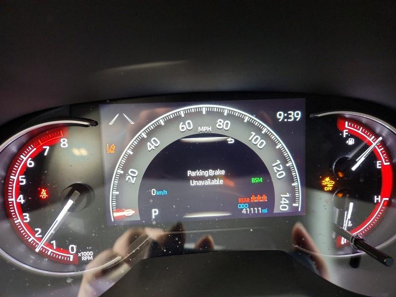 Photo 9 from auction – 2024 TOYOTA RAV4 with VIN 2T3W1RFVXRW338402