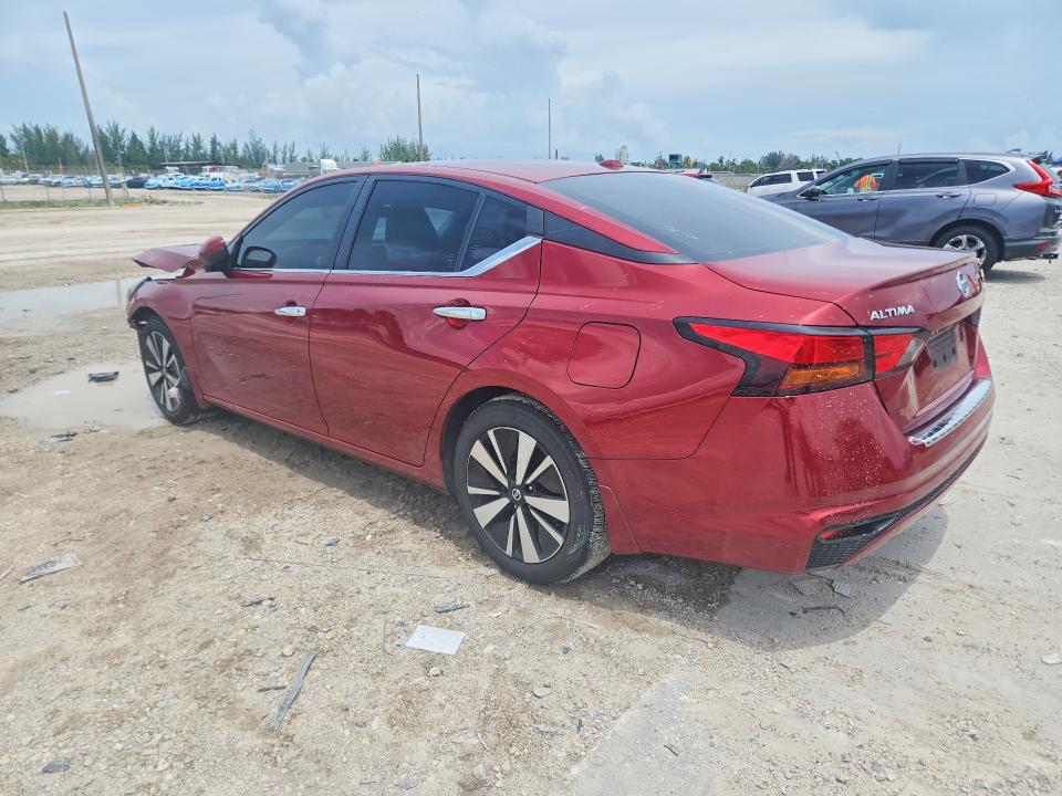 Photo 2 from auction – 2021 NISSAN ALTIMA with VIN 1N4BL4DV3MN318223