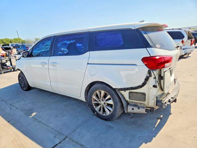 Photo 2 from auction – 2015 KIA SEDONA with VIN KNDMA5C10F6029424
