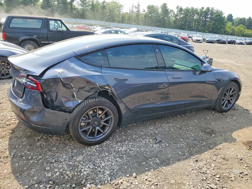 Photo 3 from auction – 2021 TESLA MODEL 3 with VIN 5YJ3E1EB0MF086643
