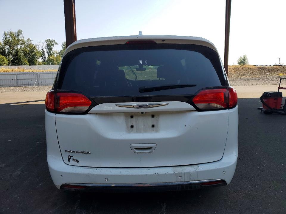 Photo 6 from auction – 2020 CHRYSLER PACIFICA with VIN 2C4RC1BG1LR275238