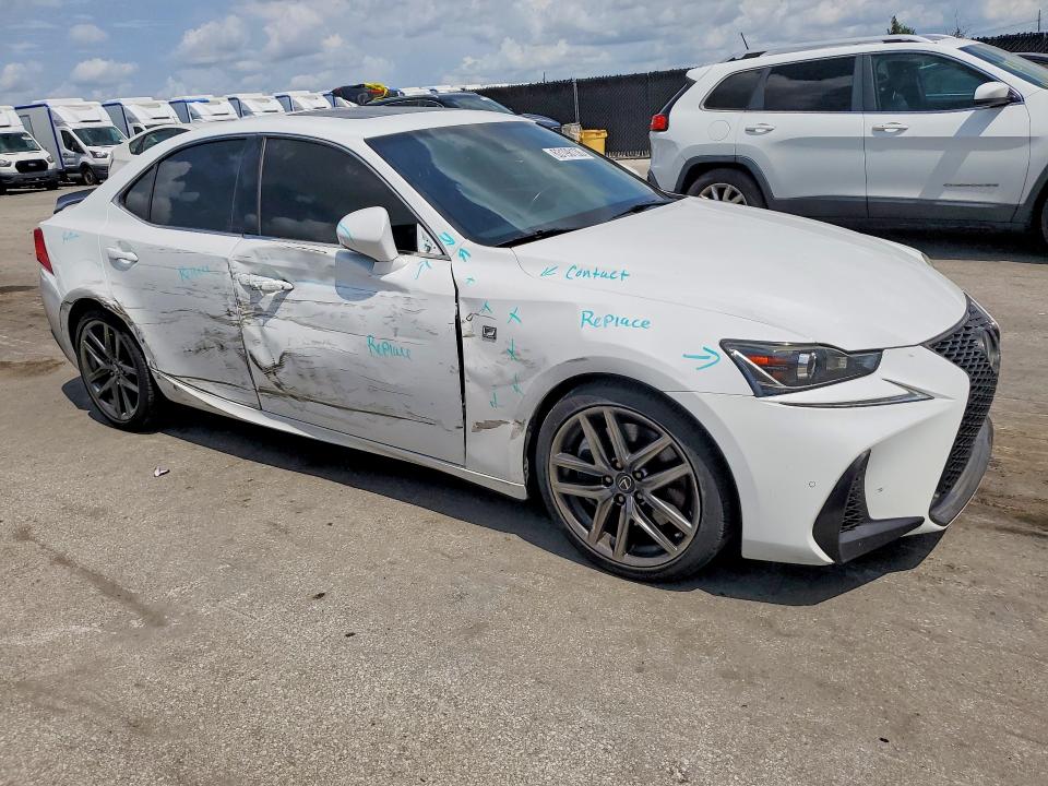 Photo 4 from auction – 2019 LEXUS IS with VIN JTHBA1D2XK5085750