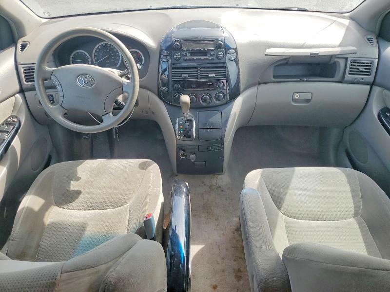 Photo 8 from auction – 2005 TOYOTA SIENNA with VIN 5TDZA23C95S233577