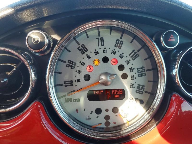 Photo 9 from auction – 2006 MINI COOPER with VIN WMWRE33536TJ34894