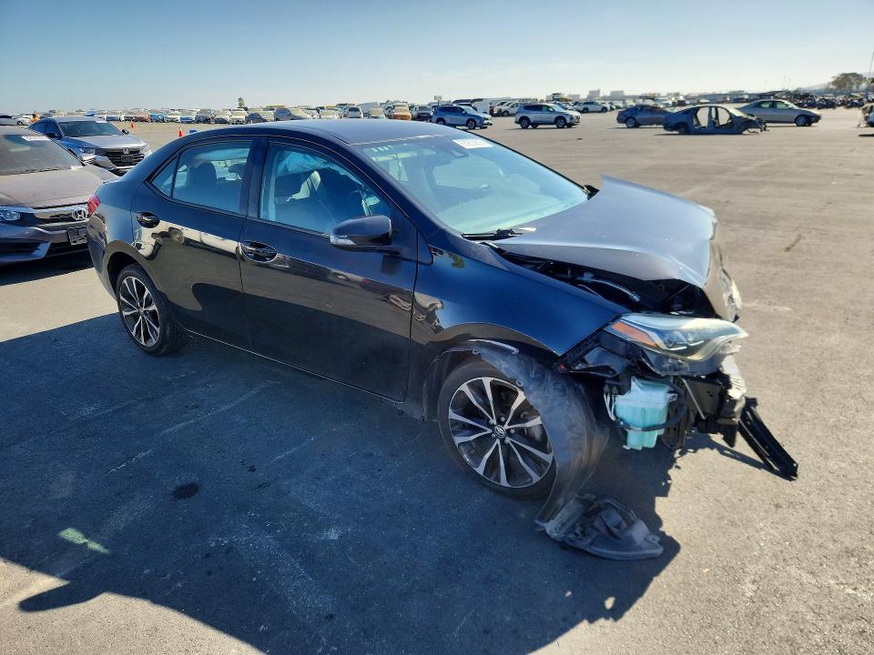 Zdjęcie 4 z aukcji – 2017 TOYOTA COROLLA z VIN 5YFBURHE9HP702806