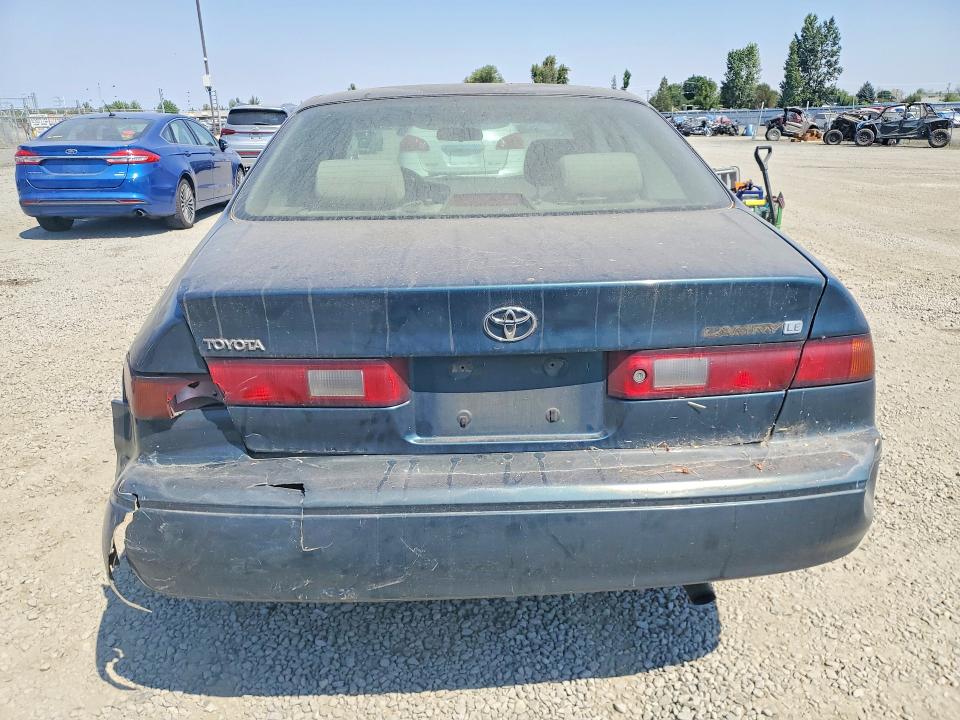 Photo 6 from auction – 1997 TOYOTA CAMRY with VIN JT2BG22K5V0009971