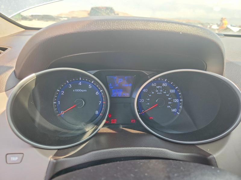 Photo 9 from auction – 2012 HYUNDAI TUCSON with VIN KM8JUCAC6CU379940