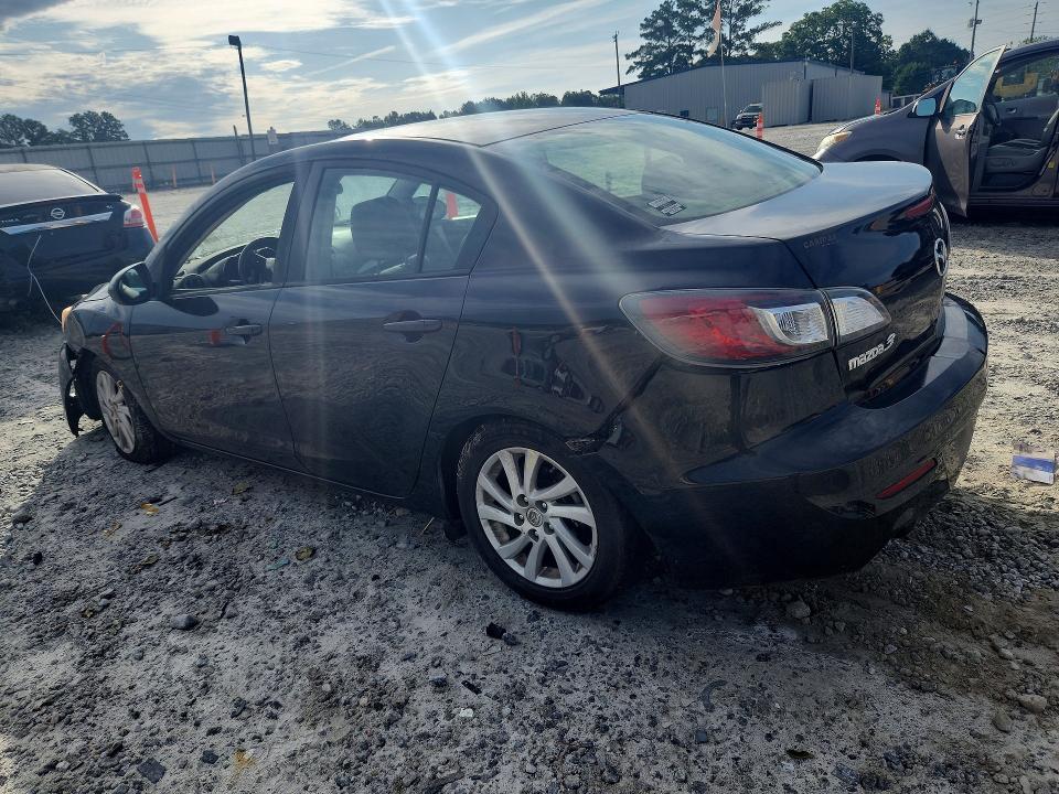 Photo 2 from auction – 2012 MAZDA 3 with VIN JM1BL1W75C1694919
