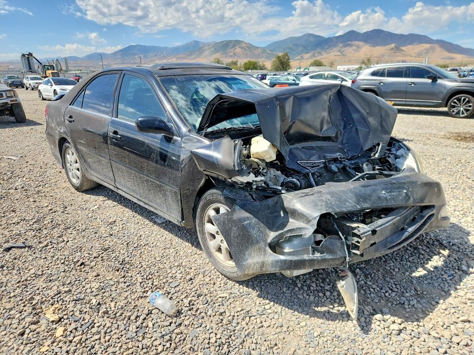 Photo 4 from auction – 2004 TOYOTA CAMRY with VIN 4T1BE32KX4U317059