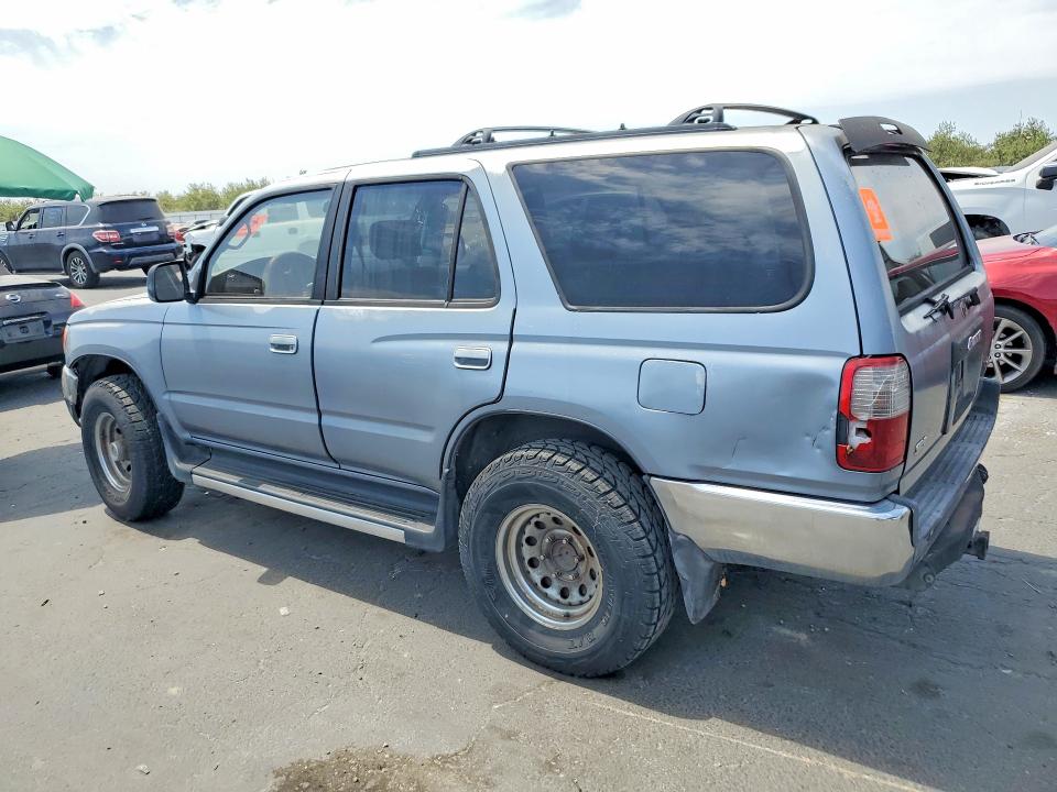 Photo 2 from auction – 1998 TOYOTA 4RUNNER with VIN JT3GN86R3W0074725